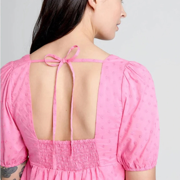 Anthropologie Modcloth -Farming Daisies Babydoll Top in Pink Dots - Picture 2 of 13